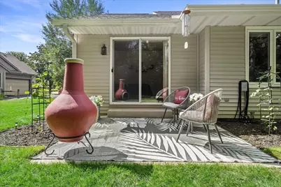 W196N11442  Shadow Wood Dr #2, Germantown, WI 53022 - Photo 18