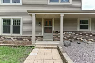 S71W13222 Tess Corners Dr, Muskego, WI 53150 - Photo 6
