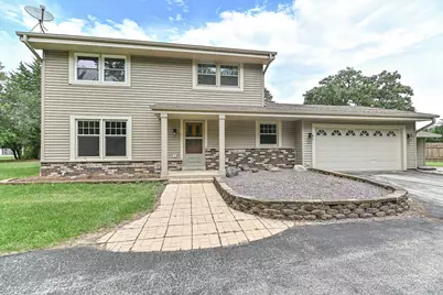 S71W13222  Tess Corners Dr, Muskego, WI 53150 - Photo 2