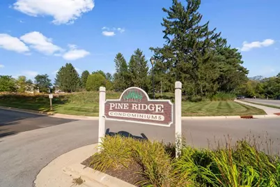 2112  Pine Ridge Ct #F, Grafton, WI 53024 - Photo 2