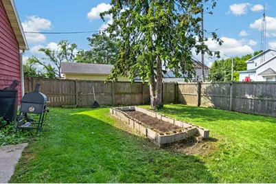 1302  Franklin St, Racine, WI 53403 - Photo 26