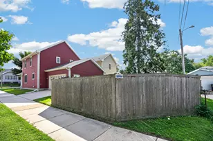 1302 Franklin St, Racine, WI 53403 - Photo 28