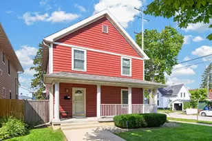 1302 Franklin St, Racine, WI 53403 - Photo 1
