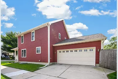 1302  Franklin St, Racine, WI 53403 - Photo 24