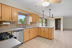 11709 242nd Ave, Salem Lakes, WI 53179 - Photo 10