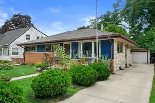 2720 E Elizabeth Ave, Saint Francis, WI 53235 - Photo 2
