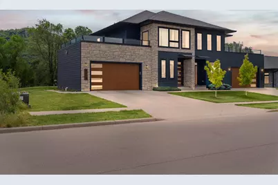 3013  Red Clover St, Holmen, WI 54636 - Photo 2