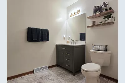 3070  108th St, Racine, WI 53126 - Photo 36