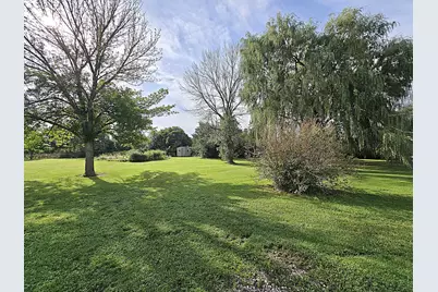 3070  108th St, Racine, WI 53126 - Photo 108