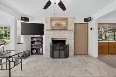 S94W23105  Meadow View Ln, Vernon, WI 53103 - Photo 8