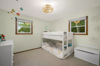 1324 W Portview Dr, Port Washington, WI 53074 - Photo 28