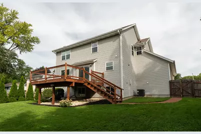 2309  Summit Ave, Waukesha, WI 53188 - Photo 42