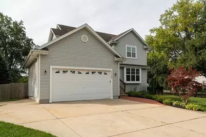 2309  Summit Ave, Waukesha, WI 53188 - Photo 44