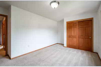 2309  Summit Ave, Waukesha, WI 53188 - Photo 28