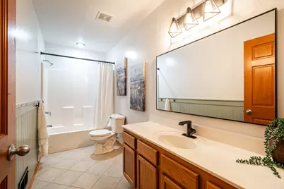 2309  Summit Ave, Waukesha, WI 53188 - Photo 24