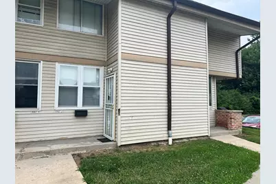 8867 N 95th St #H, Milwaukee, WI 53224 - Photo 2