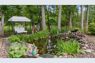 2416 N 118th St, Wauwatosa, WI 53226 - Photo 4