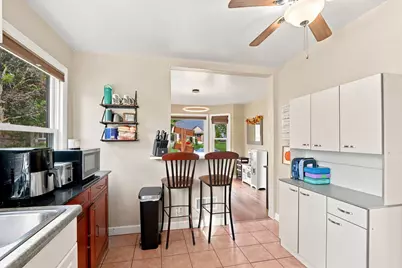 4405  Harding Rd, Kenosha, WI 53142 - Photo 10