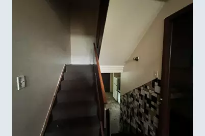 9031 N 95th St #B, Milwaukee, WI 53224 - Photo 12