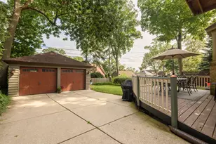 108 N 88th St, Wauwatosa, WI 53226 - Photo 4