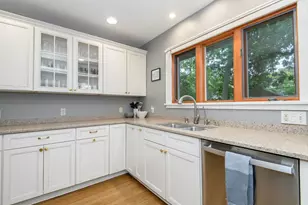 108 N 88th St, Wauwatosa, WI 53226 - Photo 20