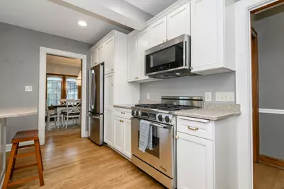 108 N 88th St, Wauwatosa, WI 53226 - Photo 22