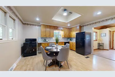 625  Grove St, Fort Atkinson, WI 53538 - Photo 8