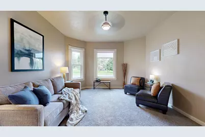 625  Grove St, Fort Atkinson, WI 53538 - Photo 2
