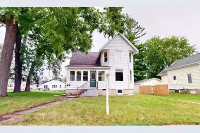 625  Grove St, Fort Atkinson, WI 53538 - Photo 1