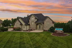 7380 S Cambridge Dr, Franklin, WI 53132 - Photo 1
