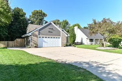 1513  Blakewood Ct, South Milwaukee, WI 53172 - Photo 44