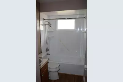 N94W16478  Cumberland Rd, Menomonee Falls, WI 53051 - Photo 10