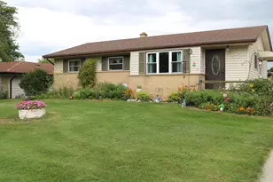 N94W16478 Cumberland Rd, Menomonee Falls, WI 53051 - Photo 1
