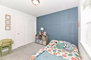 663 E Blf Cir, Racine, WI 53185 - Photo 26
