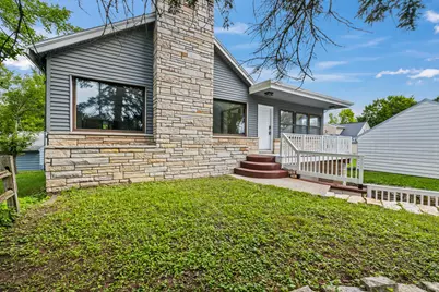 1012  Arcadian Ave, Waukesha, WI 53186 - Photo 2