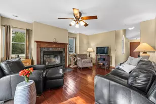 3825 W College Ave, Franklin, WI 53221 - Photo 12