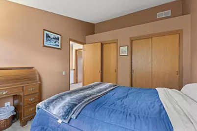 8173 S Legend Dr, Franklin, WI 53132 - Photo 16