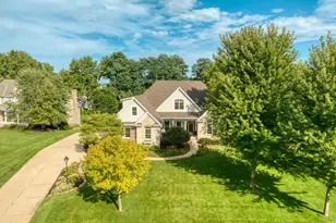 2120 Carriage Hills Dr, Delafield, WI 53018 - Photo 74