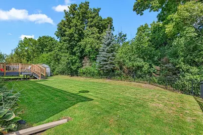 4020 W Lakeview Dr, Franklin, WI 53132 - Photo 44