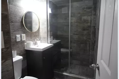 2715 S 50th St, Milwaukee, WI 53219 - Photo 8