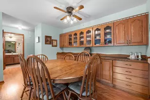 530 N Silverbrook Dr, West Bend, WI 53090 - Photo 6