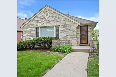 5633 W Roosevelt Dr, Milwaukee, WI 53216 - Photo 2