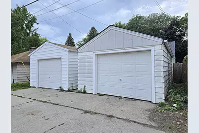 3136 N 77th St, Milwaukee, WI 53222 - Photo 32