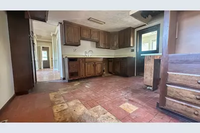 348 S Whiton St, Whitewater, WI 53190 - Photo 6