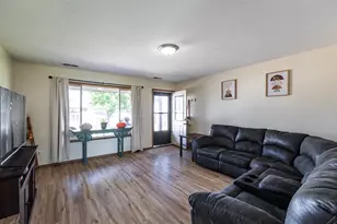 2041 River Rd, Sparta, WI 54656 - Photo 4