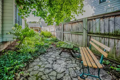 115 W Newhall Ave #113, Waukesha, WI 53186 - Photo 6