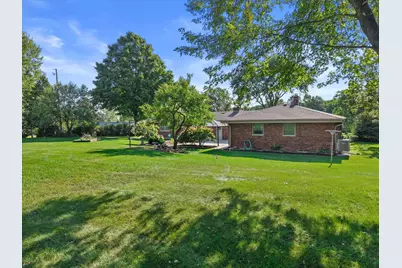 949  Hickory Hill Pkwy, Richfield, WI 53033 - Photo 58