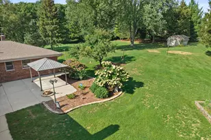 949 Hickory Hill Pkwy, Richfield, WI 53033 - Photo 60
