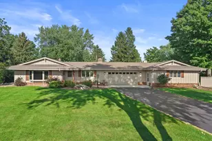 949 Hickory Hill Pkwy, Richfield, WI 53033 - Photo 1