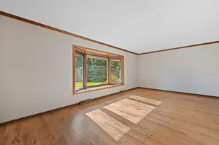 949 Hickory Hill Pkwy, Richfield, WI 53033 - Photo 16